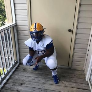 Meet your Posher, Jamison